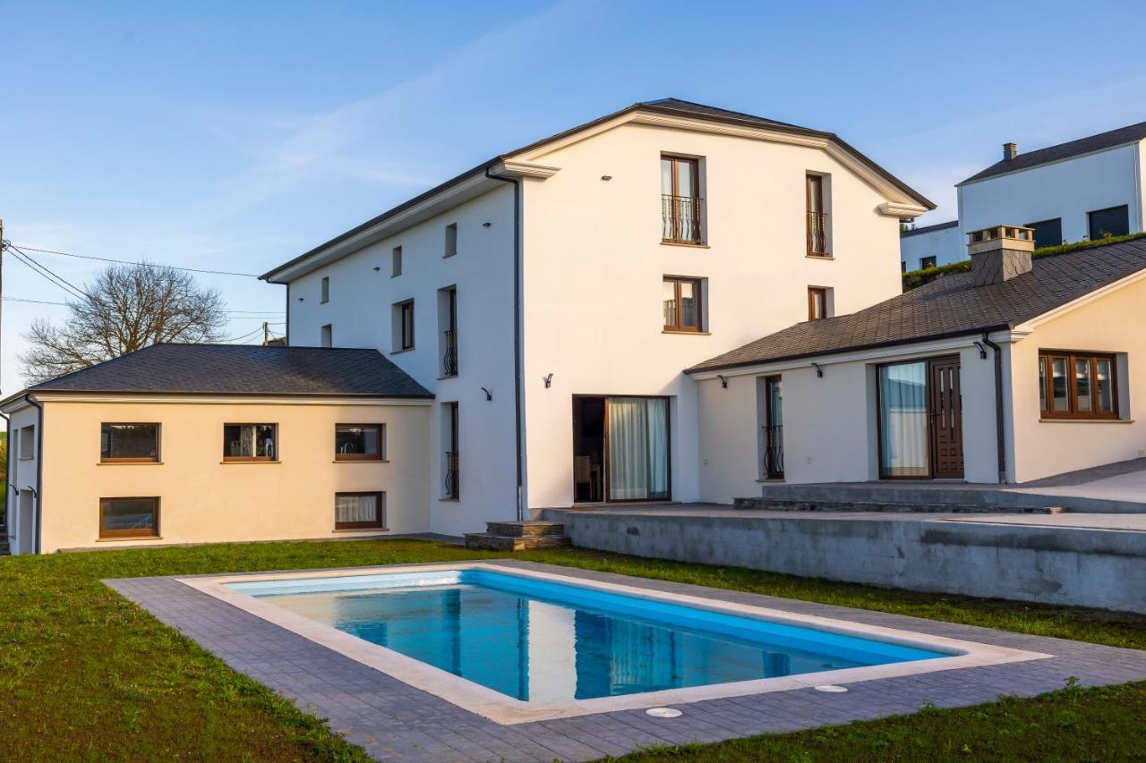 Apartamentos Casona Del Campo ナビア エクステリア 写真