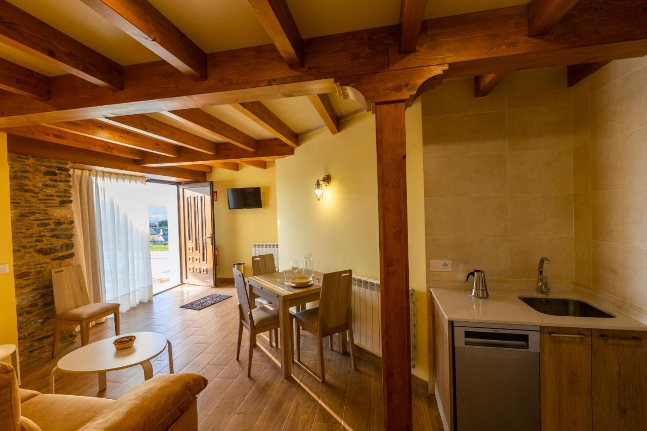 Apartamentos Casona Del Campo ナビア エクステリア 写真