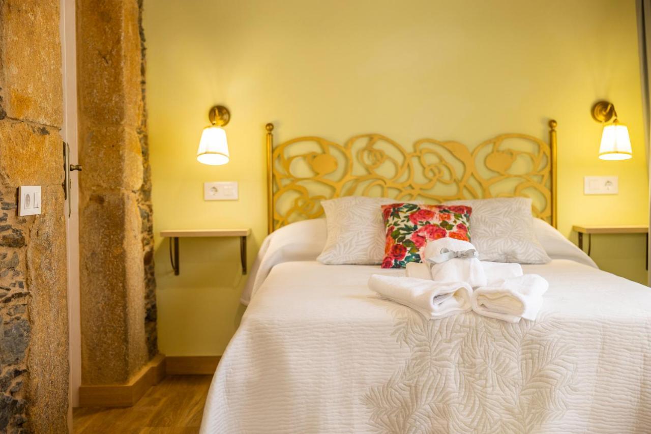 Apartamentos Casona Del Campo ナビア エクステリア 写真